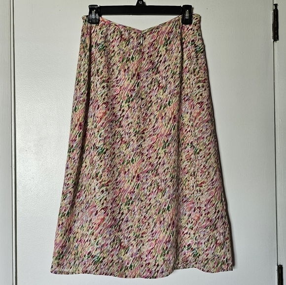 Impressionist paint strokes print high to mid rise satin romantic midi skirt - Picture 3 of 6